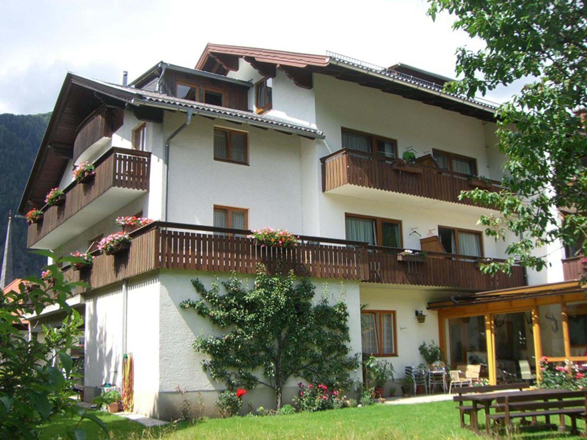 Gaestehaus Truskaller Hotell Mallnitz Exteriör bild